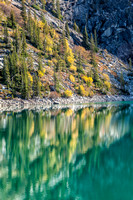 Fall Color on the shore of Lake Colchuck